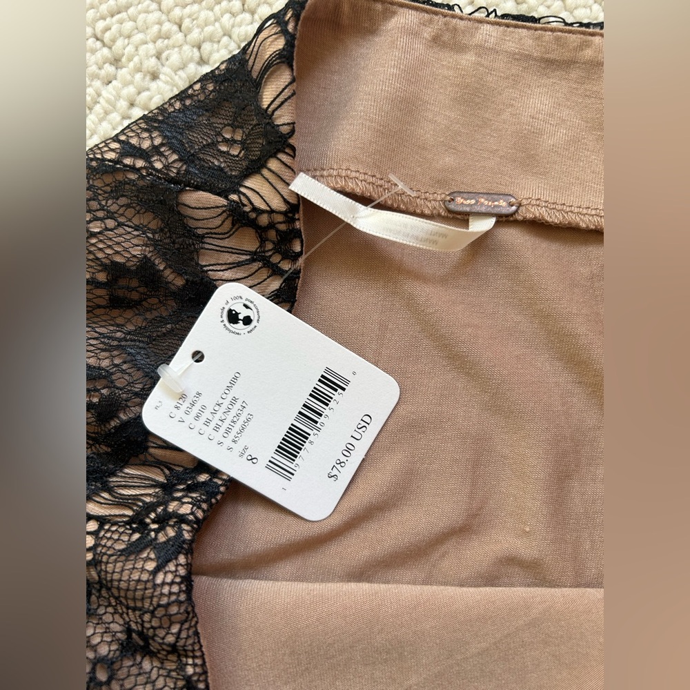 Free People Black and Gold Lace Skirt - Picture 5 of 10